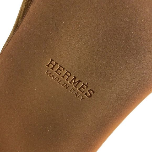 Elegant Tan and Brown Ankle Boots - Picture 13 of 16